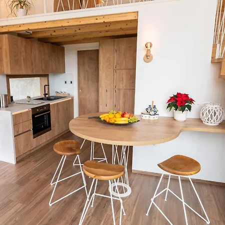 Tatil Evi Elegant Warm Bliss Hideaway Escape - With Hot-tub *