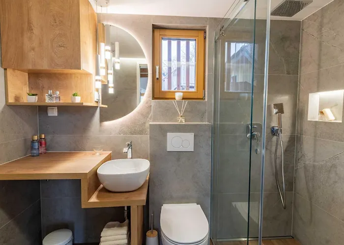 Tatil Evi Elegant Warm Bliss Hideaway Escape - With Hot-tub Šenčur